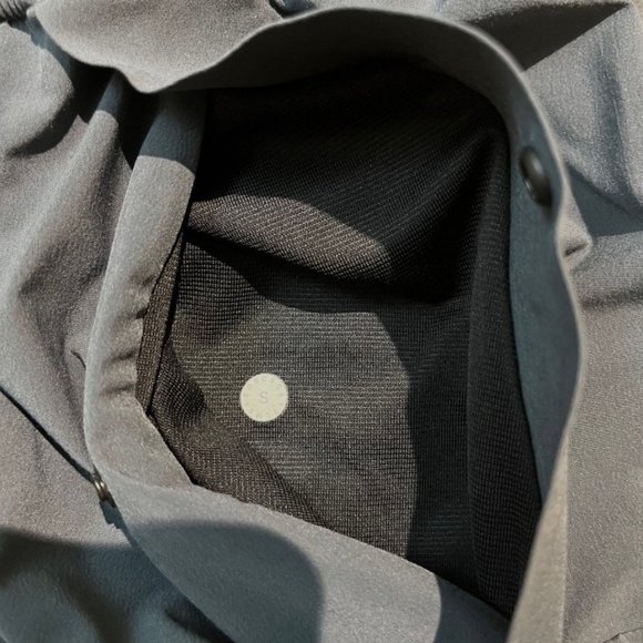 Lululemon Chill Motion grey size S men's pants. Tailored fit. Great condition! - Picture 7 of 8